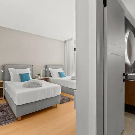 ヴィラ Luxury Del Sol