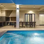 Luxury Del Sol - Heated Pool & Hot Tub ヴィラ プレマントゥーラ